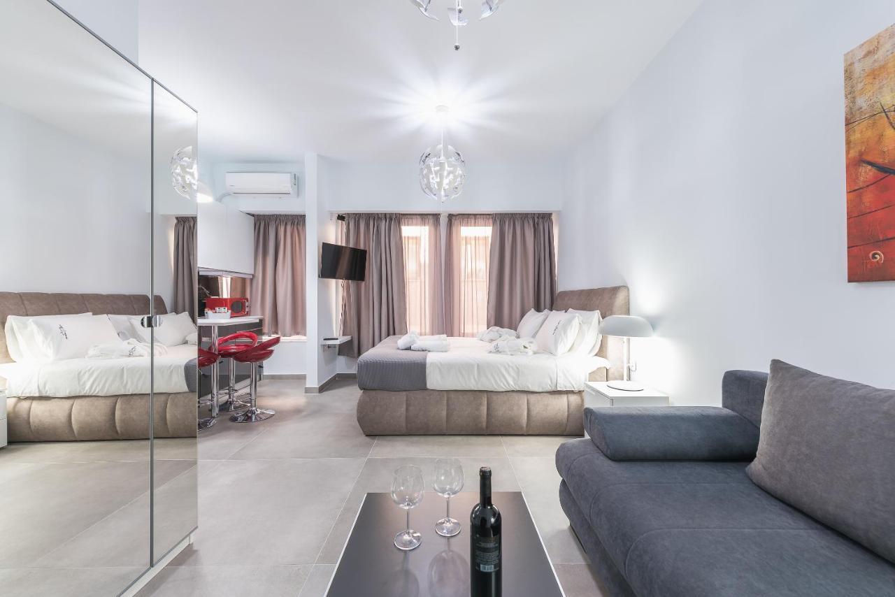 Iguana Gold Luxury Suites 1Min From Ermou Str Athene Buitenkant foto