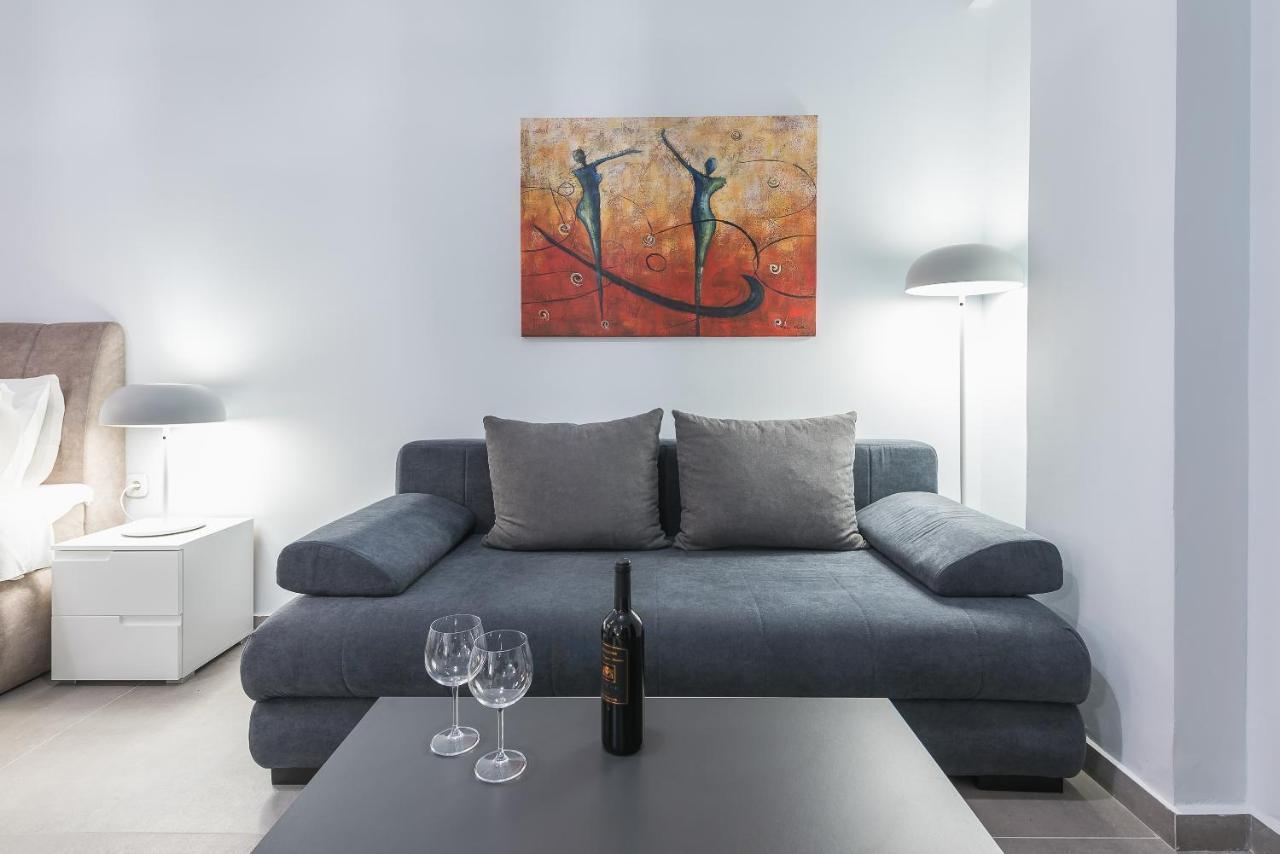 Iguana Gold Luxury Suites 1Min From Ermou Str Athene Buitenkant foto