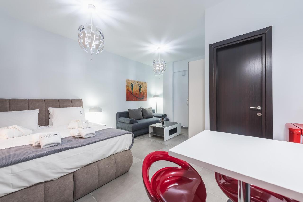 Iguana Gold Luxury Suites 1Min From Ermou Str Athene Buitenkant foto